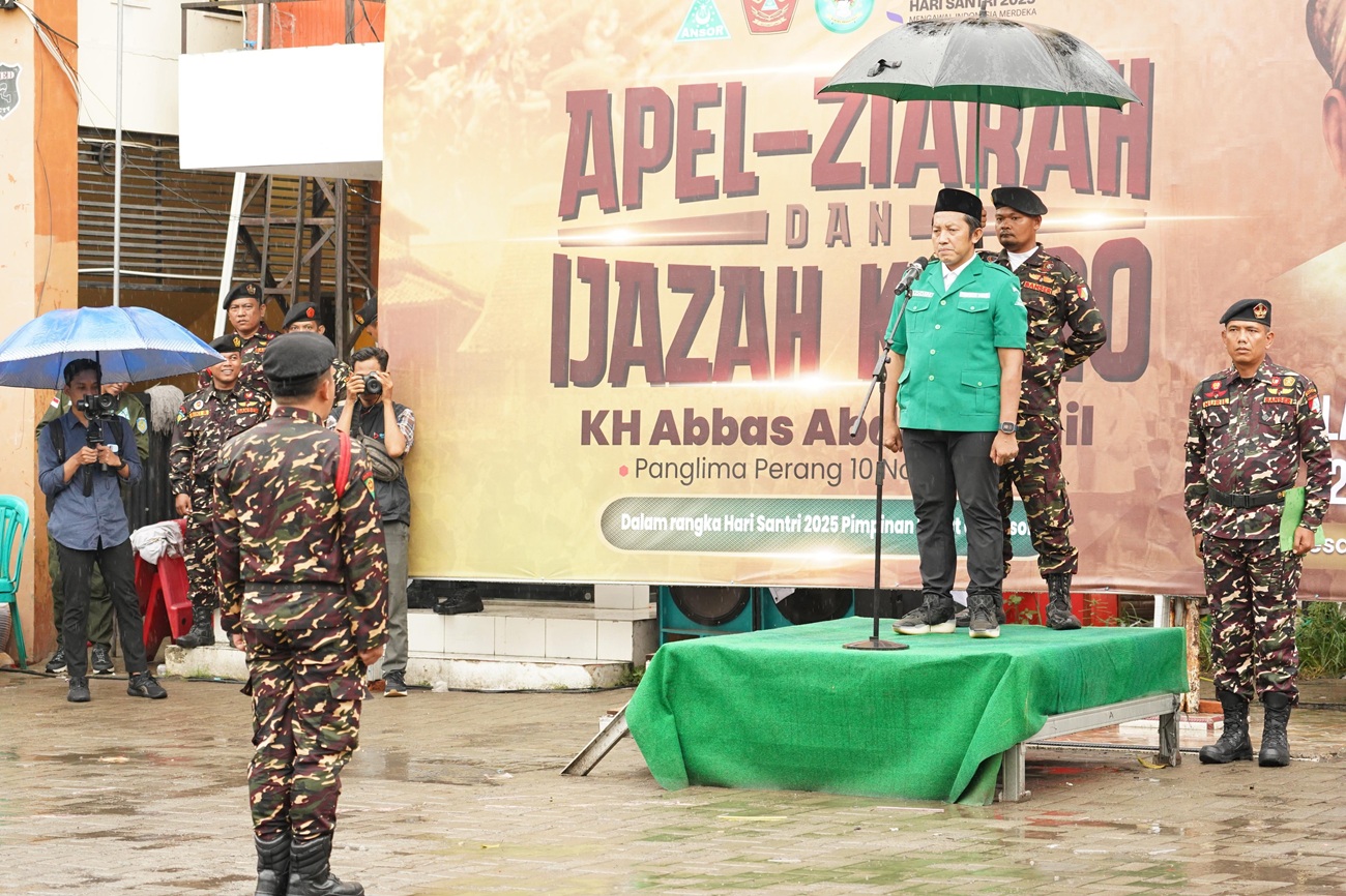 Apel Hari Santri di Buntet, Ketum Ansor: Kita Adalah Satu, Serukan Warisi Semangat Kiai Abbas dan Santri Pejuang